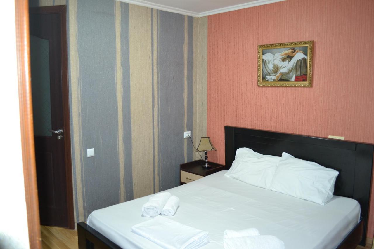 Hotel Isaka Tbilisi Exteriör bild