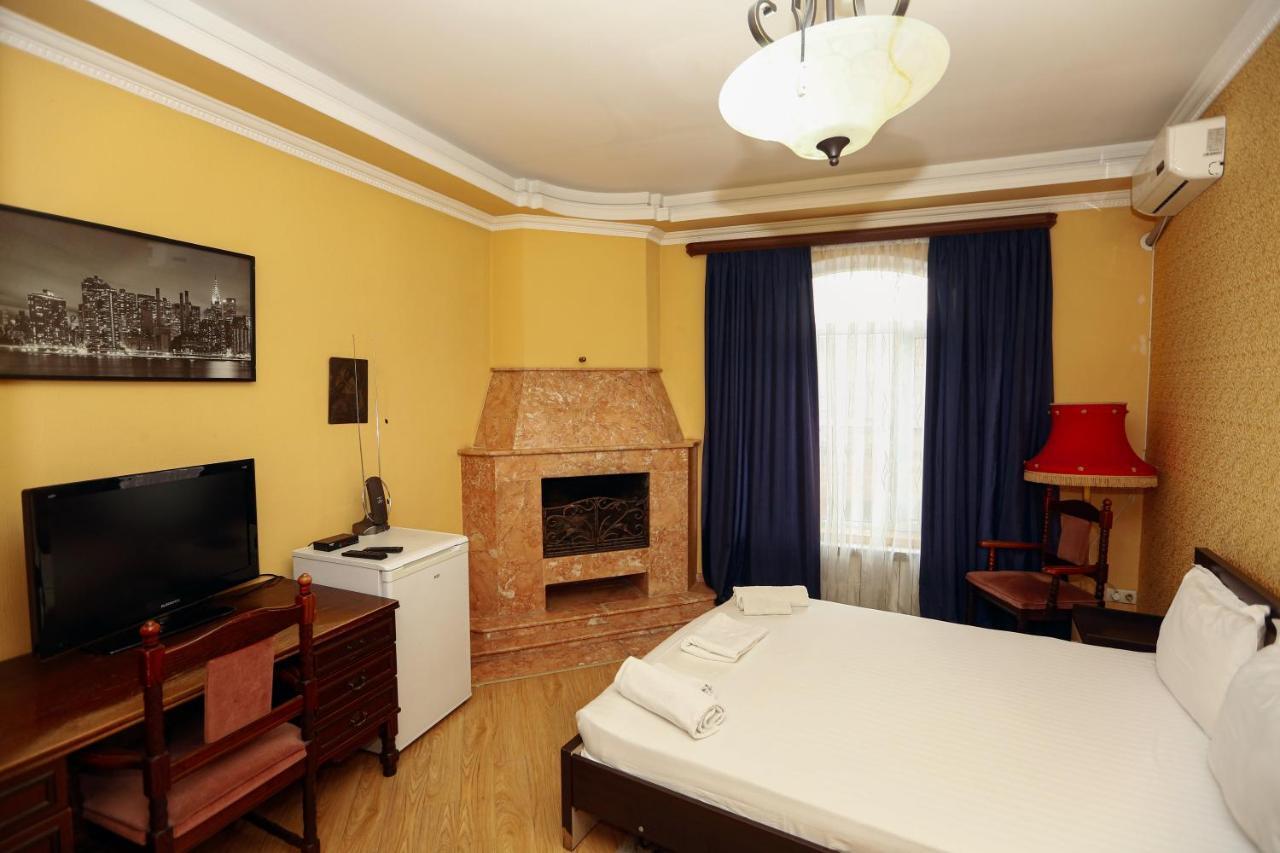 Hotel Isaka Tbilisi Exteriör bild