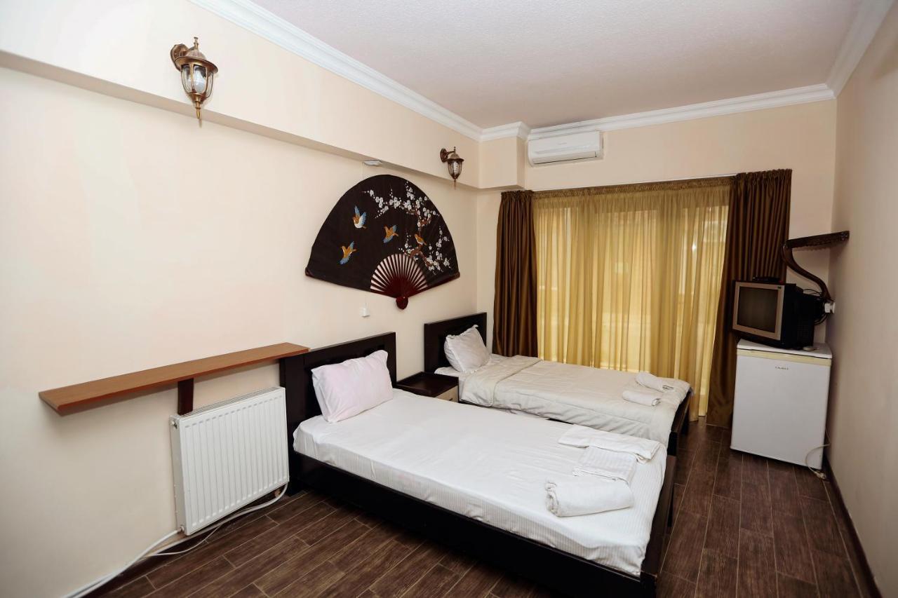Hotel Isaka Tbilisi Exteriör bild
