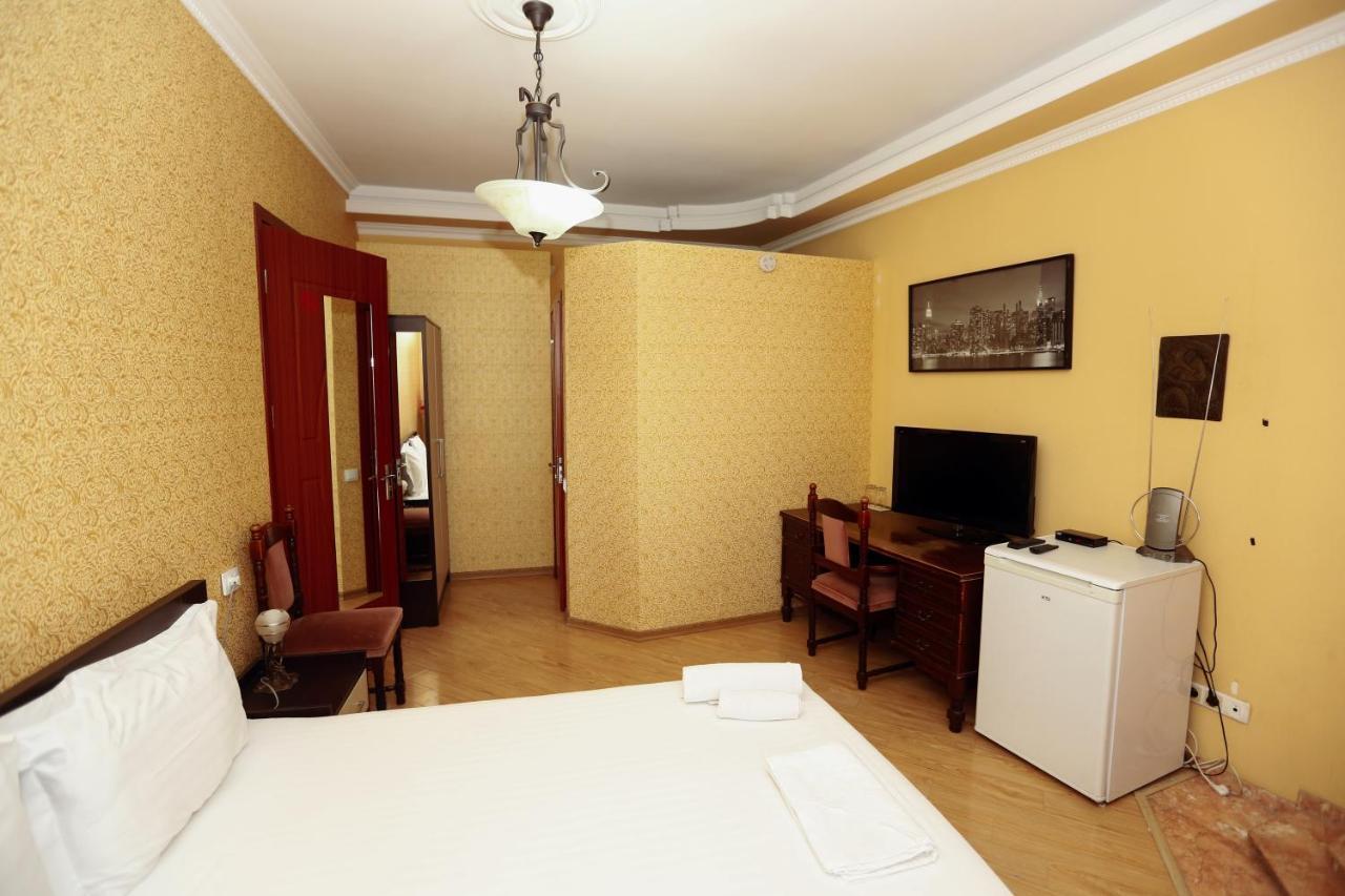 Hotel Isaka Tbilisi Exteriör bild