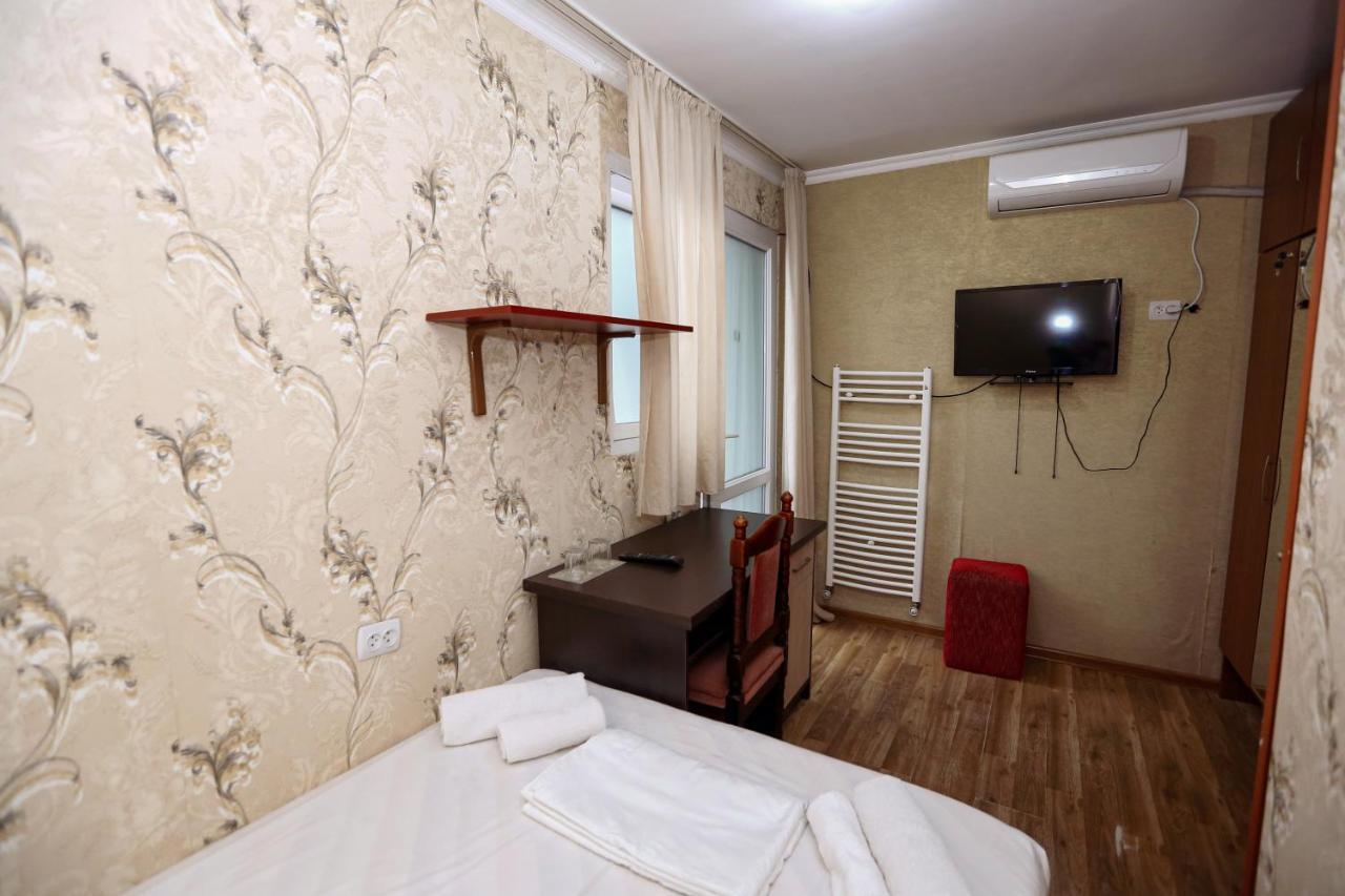 Hotel Isaka Tbilisi Exteriör bild